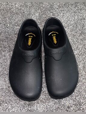 TredSafe Adult Unisex Caspian Slip Resistant Clogs